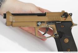 Weapon Pistol Beretta M9 (92FS)